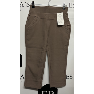 Comfy 3/4 broek leafless tree Comfy 3/4 broek leafless tree